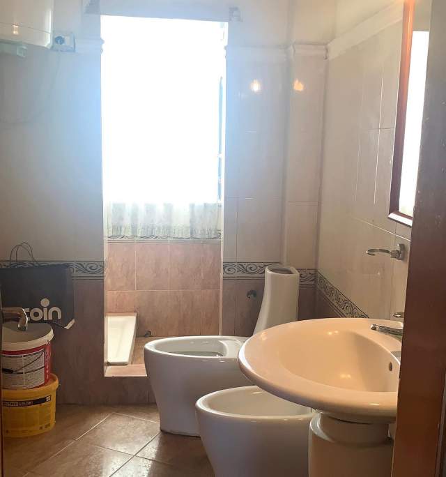Tirane, shitet apartament 1+1 Kati 4, 53 m² 49.000 Euro (Allias)