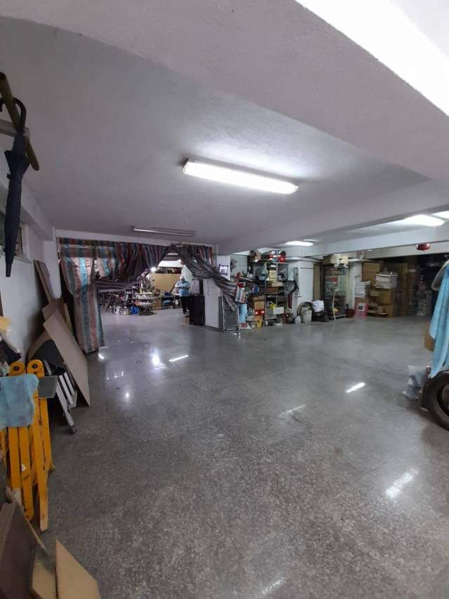 Tirane, jepet me qera ambjent biznesi Kati 0, 350 m² 1.500 Euro (RRuga e durresit)