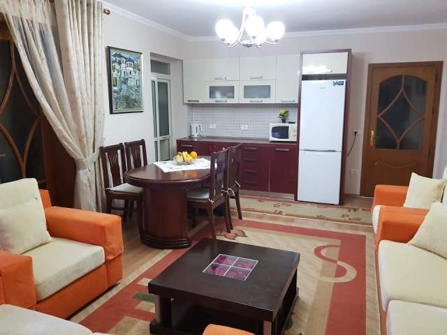 Tirane, shitet apartament 2+1 117 m² 100.000 Euro (Ali Demi)