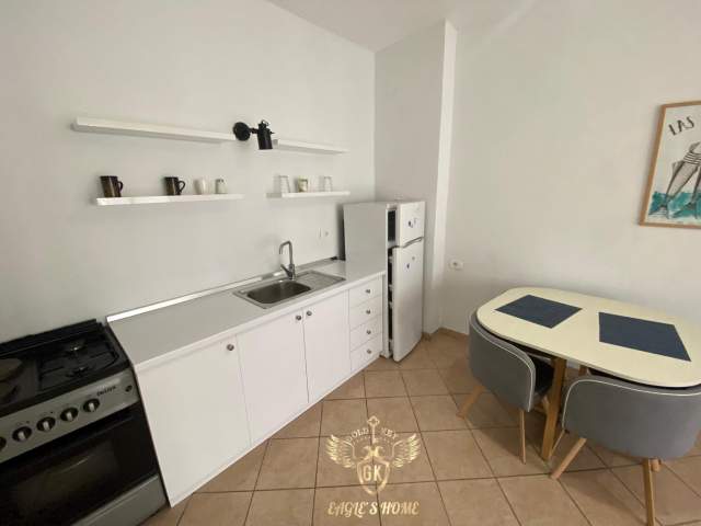 Durres, jepet me qera apartament 1+1+A+BLK Kati 6, 75 m² 300 Euro (🏡Lagja 13,Plazh Durres)