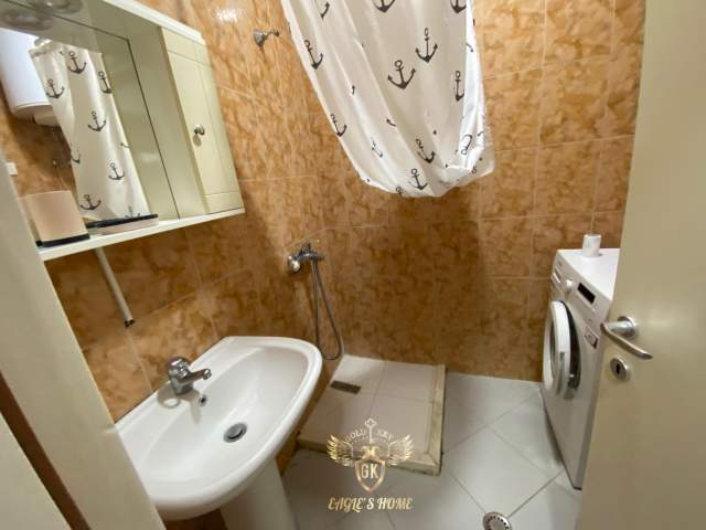 Durres, jepet me qera apartament 1+1+A+BLK Kati 6, 75 m² 300 Euro (🏡Lagja 13,Plazh Durres)