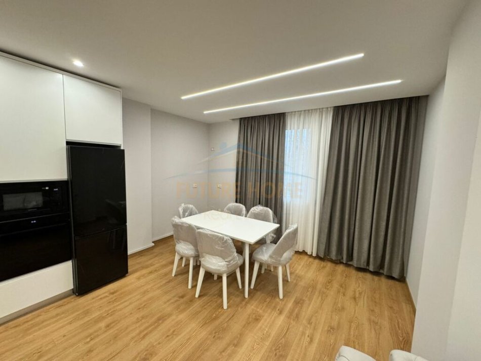 Tirane, shitet apartament 2+1 Kati 3, 90 m² 692.161.671 € (Kodra e Diellit)