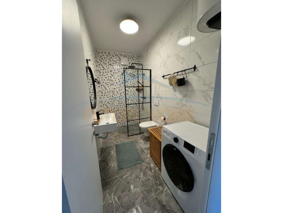 Tirane, jepet me qera apartament 1+1+Ballkon Kati 10, 68 m² 600 € (REZIDENCA FUTURE HOME)   UNA46847