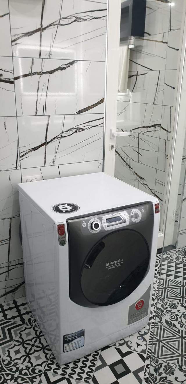Tirane, jepet me qera apartament 1+1 Kati 1, 65 m² 350 Euro (Rruga Siri Kodra)