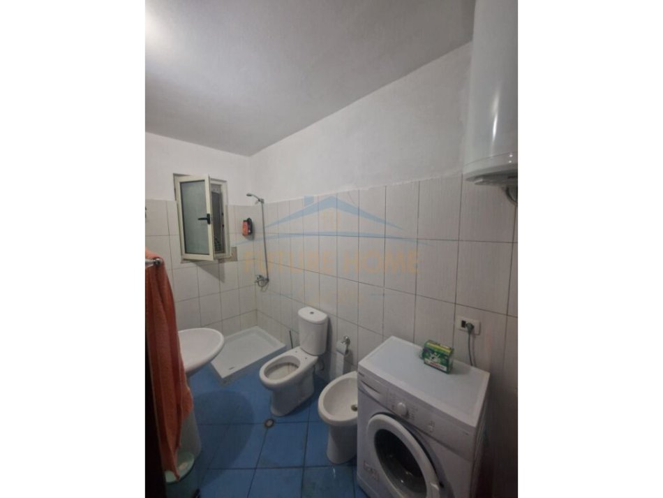 Durres, shitet apartament 1+1+Ballkon Kati 3, 60 m² 56.000 € (Shkembi Kavajes, Durres)