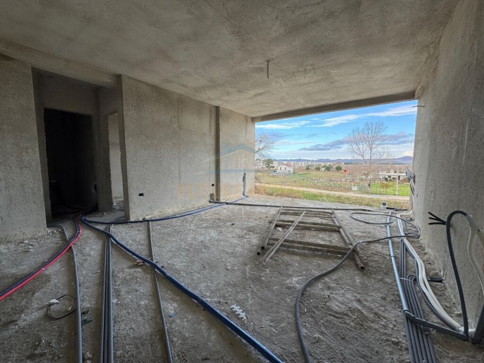 Durres, shitet apartament 1+1 Kati 1, 63 m² 155.000 € (Gjiri i Lalezit)