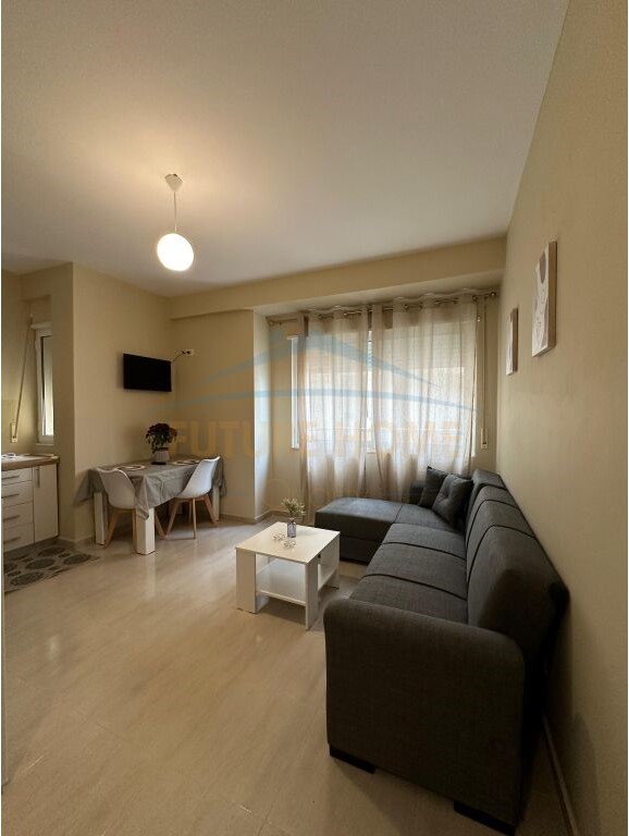 Durres, Shkembi Kavajes, jepet me qera apartament 1+1 Kati 7, 46 m² 250 €