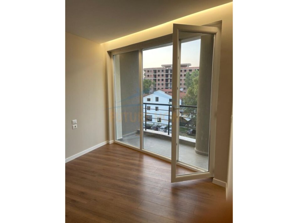 Durres, shitet apartament 1+1 Kati 2, 58 m² 105.000 € (Golem)