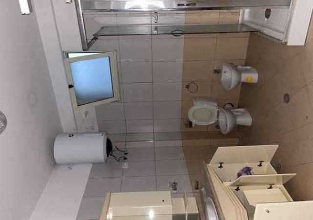 Tirane, jepet me qera apartament 2+1+BLK Kati 7, 110 m² 400 Euro (kadri roshi)