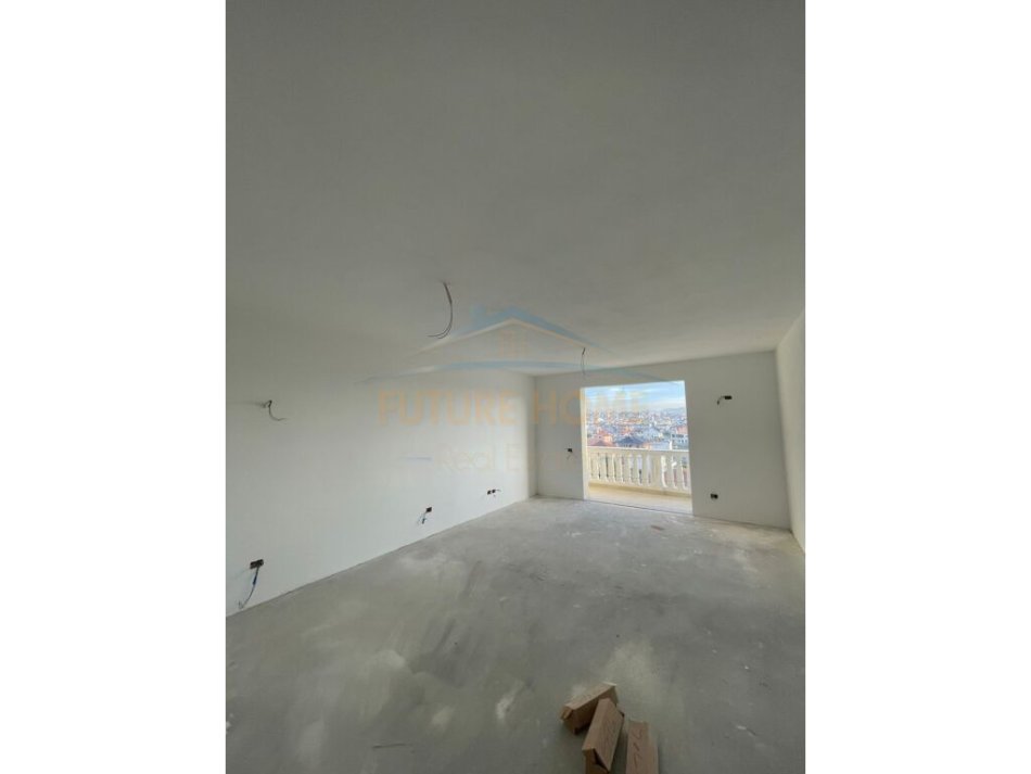 Tirane, shitet apartament 1+1 Kati 4, 75 m² 67.000 € (Kamez)