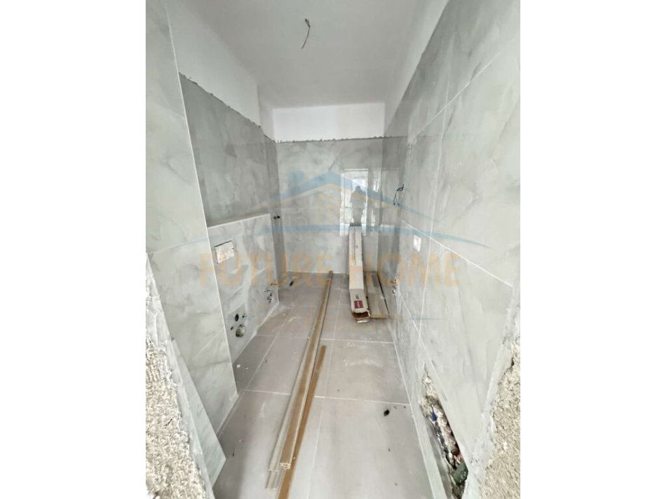 Tirane, shitet apartament 2+1 Kati 3, 107 m² 144.000 € (Kompleksi Jolla, Unaza e Re, Tiranë)