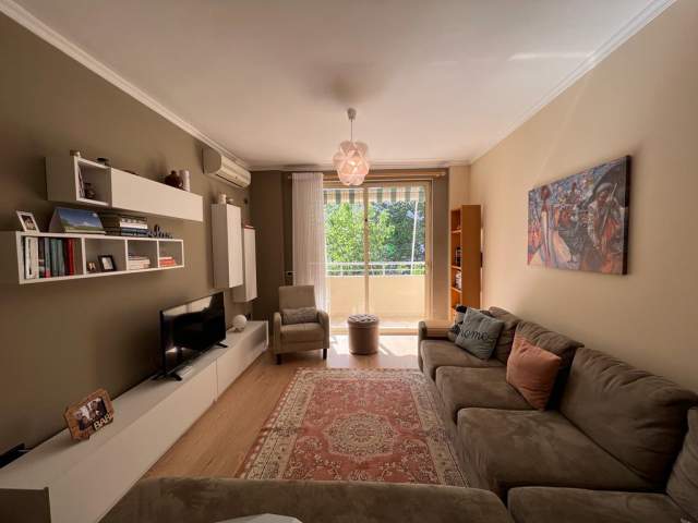 Tirane, shitet apartament 2+1+A+BLK Kati 4, 115 m² 200.000 Euro (Rruga Faik Konica)