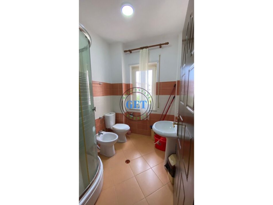 Durres, shitet apartament 1+1+Ballkon Kati 1, 69 m² 73.000 € (Plazh, rrota e Kuqe)