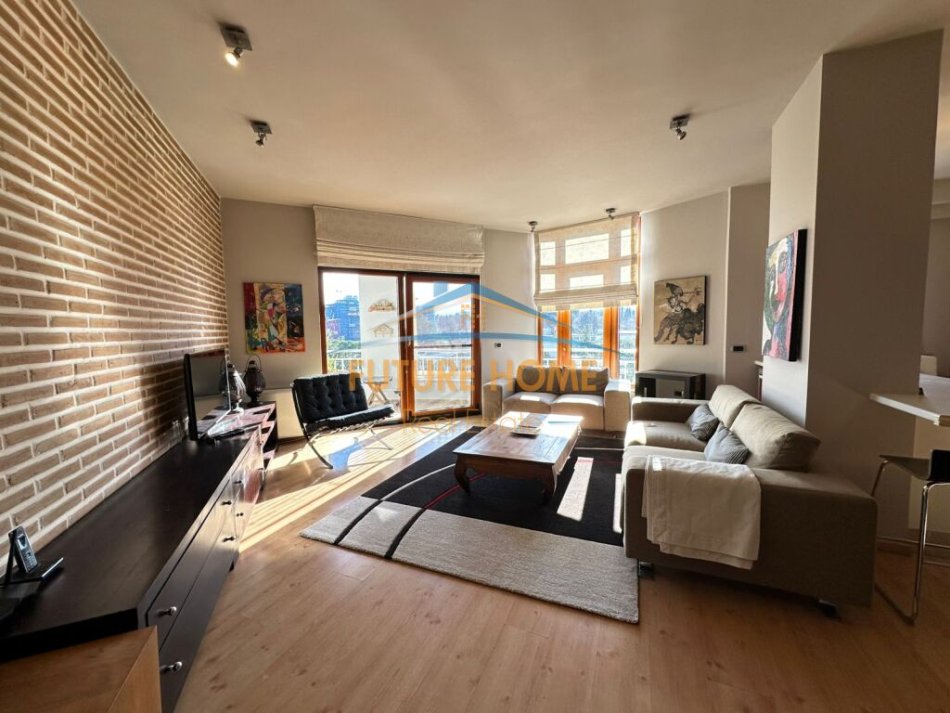 Tirane, jepet me qera 2+1 Kati 7, 114 m² 1.500 € (Bllok, Tiranë)