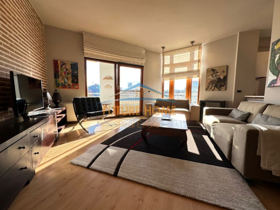 Tirane, jepet me qera 2+1 Kati 7, 114 m² 1.500 € (Bllok, Tiranë)