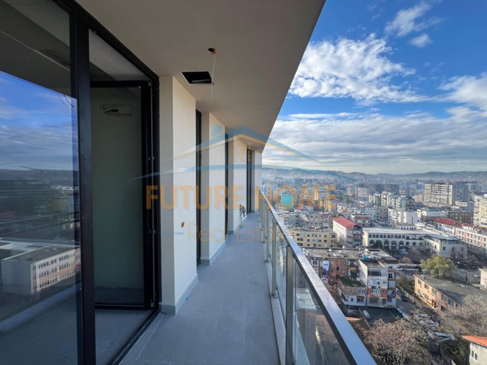 Tirane, shes apartament 2+1+Ballkon Kati 12, 94 m² 260.000 € (Mine Peza)