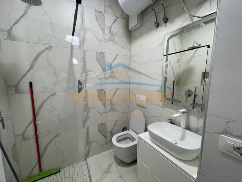 Tirane, jepet me qera 1+1+Ballkon Kati 1, 54 m² 500 € (5 MAJ)