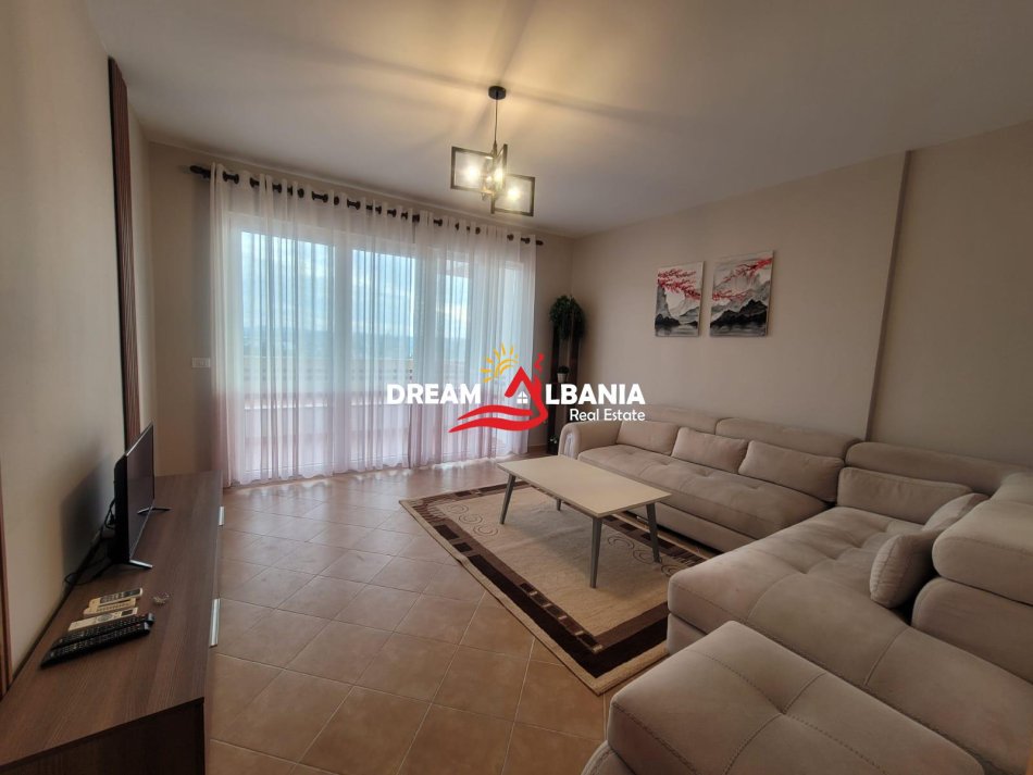 Tirane, jepet me qera apartament 3+1+Ballkon Kati 1, 120 m² 400 € (Muhamet Deliu)