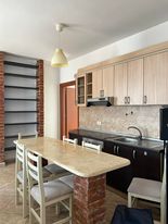 Tirane, jap me qera apartament 3+1+BLK Kati 8, 110 m² 37.000 Leke (MISTO MAME .pallatet cabej)