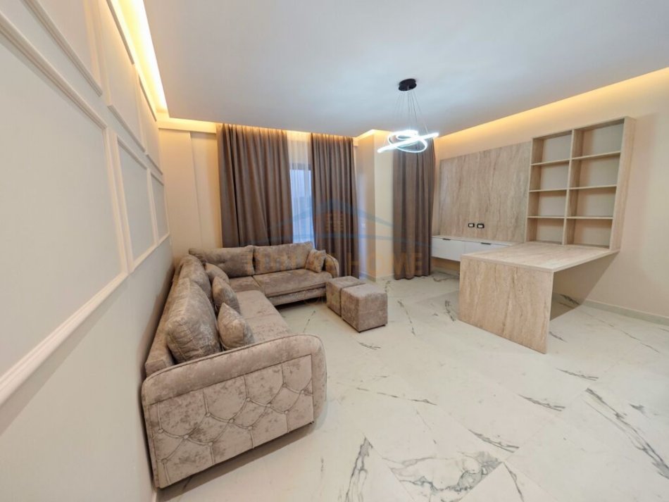 Durres, shitet apartament 2+1+Ballkon Kati 1, 75 m² 115.000 € (Golem)
