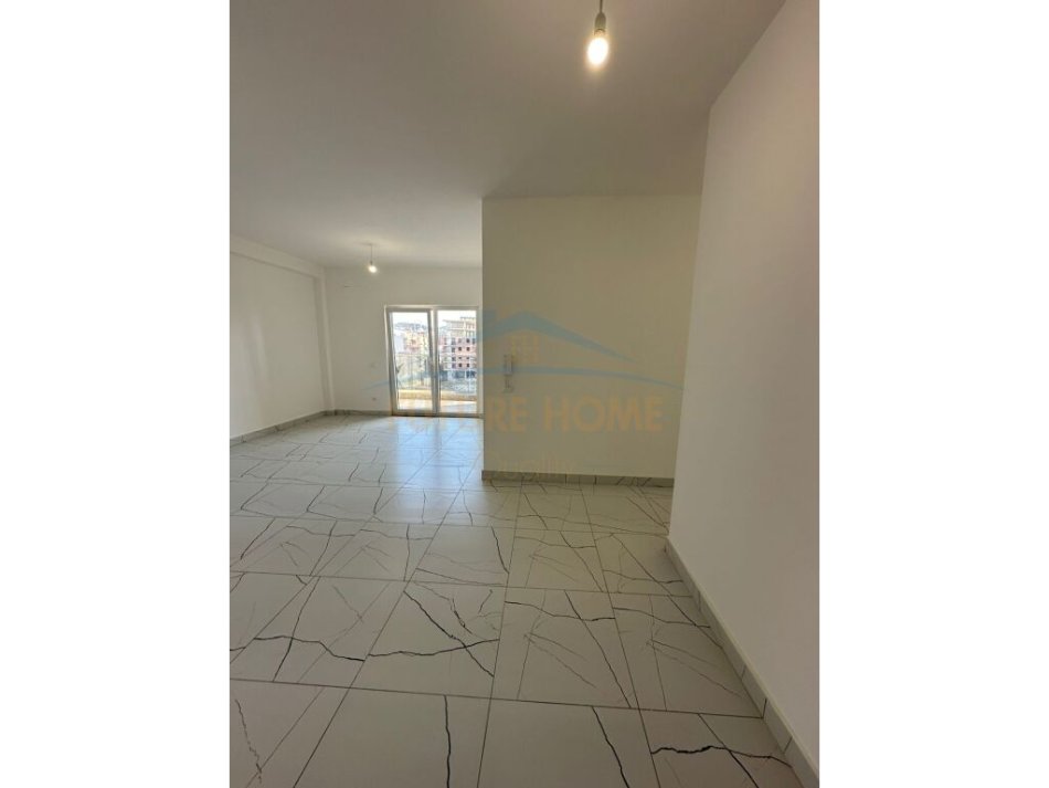 Durres, shitet apartament 1+1 Kati 3, 75 m² 121.000 € (Golem)