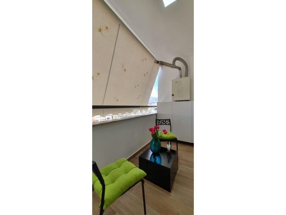 Tirane, jepet me qera apartament 2+1 Kati 9, 107 m² 850 € (Rruga e Kosovareve)