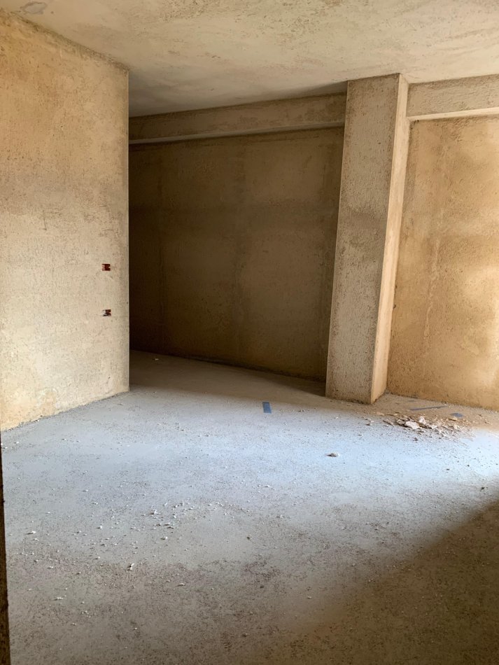Tirane, shitet apartament 2+1+Ballkon Kati 4, 121 m² 182.500 € (Dritan Hoxha)