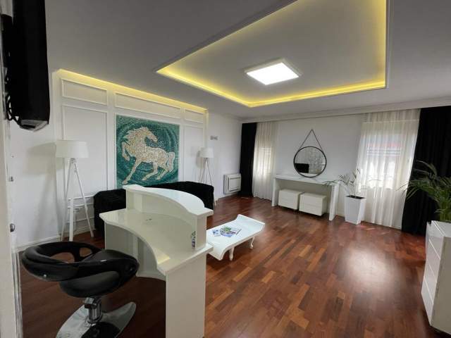Tirane, jepet me qera Kati 6, 125 m² 1.500 Euro (Blloku)