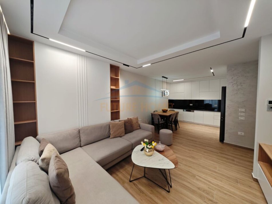 Durres, shitet apartament 3+1+Ballkon Kati 4, 125 m² 300.000 € (Golden Park, Tirane)