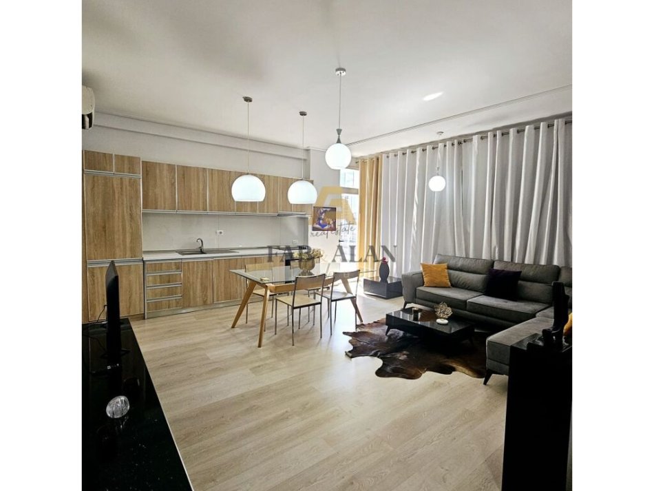 Tirane, shitet apartament 1+1 Kati 3, 68 m² 140.000 € (Dritan Hoxha)