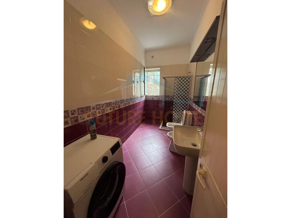 Tirane, shitet apartament 1+1 Kati 1, 53 m² 70.000 € (Rruga e Dibres)