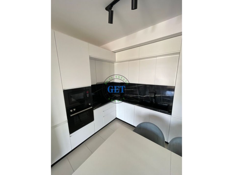 Durres, shitet apartament 2+1+Ballkon Kati 7, 96 m² 110.000 € (Rrota e Kuqe, Plazh)