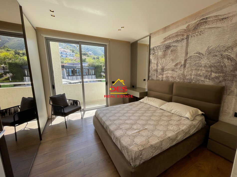🆕🔥 SHITET APARTAMENT LUKSOZ 2+1 NË LUNGOMARE,VLORË

🌅 ME PAMJE ANËSORE NGA DETI