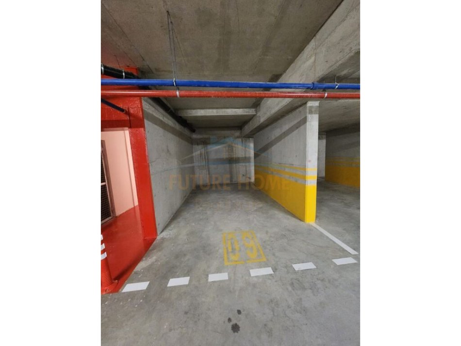 Tirane, shitet apartament 2+1+Ballkon Kati 2, 126 m² 377.000 € (Liqeni i Thate)