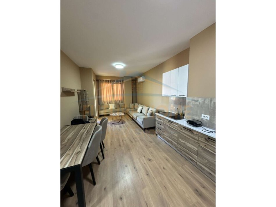Tirane, shitet apartament 1+1 Kati 7, 67 m² 105.000 € (Kompleksi Grand Gallery, Yzberisht)