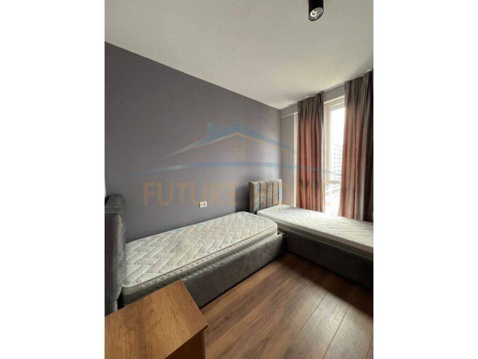 Tirane, jepet me qera apartament 2+1 Kati 5, 100 m² 750 € (Fusha e Aviacionit)