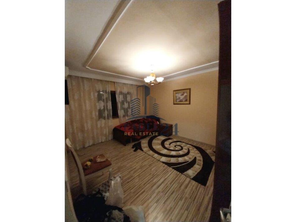Tirane, shitet apartament 2+1+Ballkon Kati 3, 90 m² 182.000 € (RRUGA E KAVAJES, GLOBE)