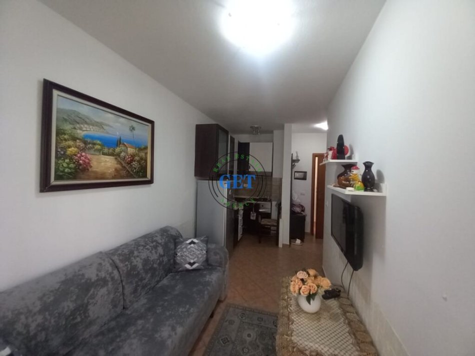 Durres, shitet apartament 1+1+Ballkon Kati 3, 50 m² 65.000 € (Shkembi i Kavajes)