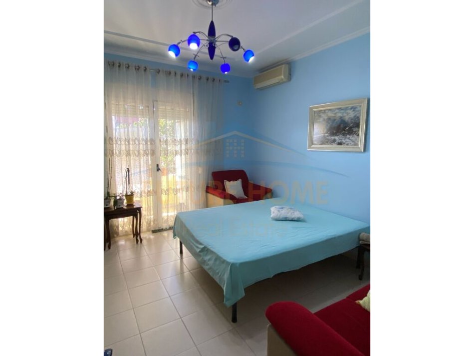 Tirane, shitet apartament 3+1+Ballkon Kati 5, 134 m² 185.000 € (RRUGA BARDHYL)