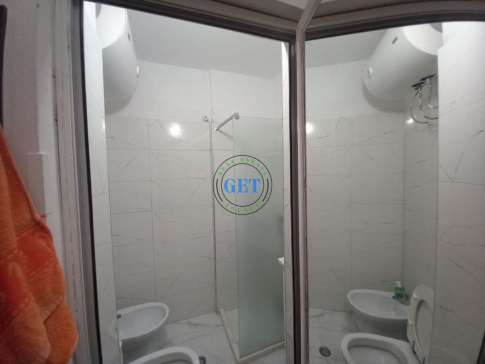 Durres, shitet apartament 1+1+Ballkon Kati 3, 50 m² 65.000 € (Shkembi i Kavajes)