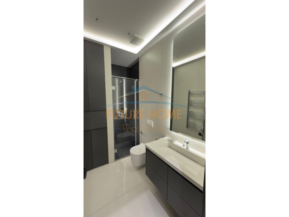 Tirane, jap me qera apartament 1+1 Kati 6, 76 m² 900 € (Rruga e Kavajes)