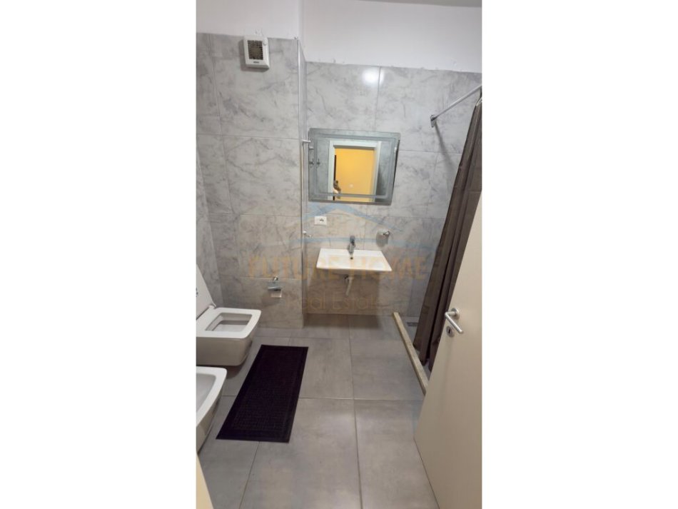 Tirane, shitet apartament 2+1 Kati 7, 102 m² 155.000 € (Kompleksi Grand Gallery në zonën e Yzberishtit, Tirane)