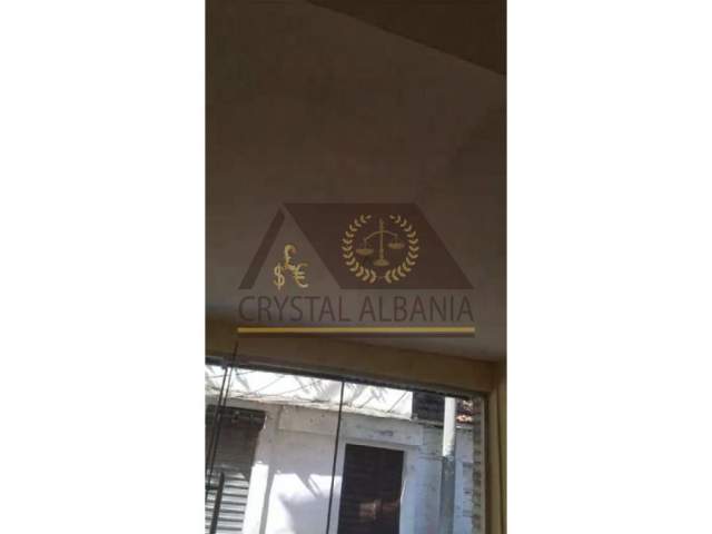 Tirane, jepet me qera dyqan Kati 1, 40 m² 30.000 Leke (Rruga Ali Baushi)