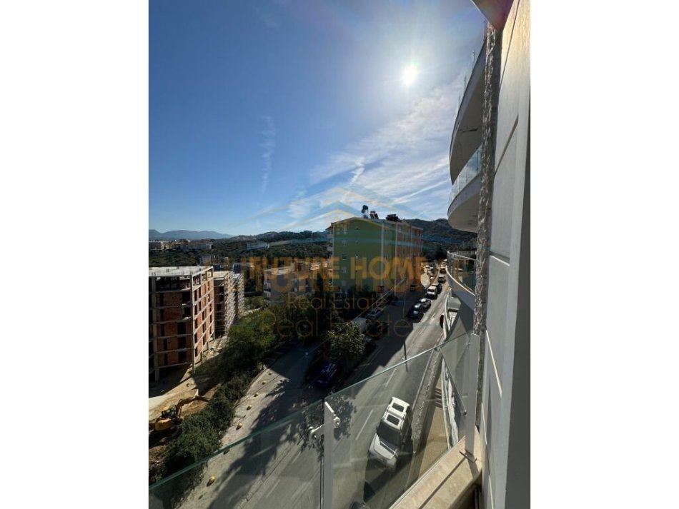 Tirane, shitet apartament 2+1 Kati 4, 112 m² 230.000 € (Kopshti Botanik)