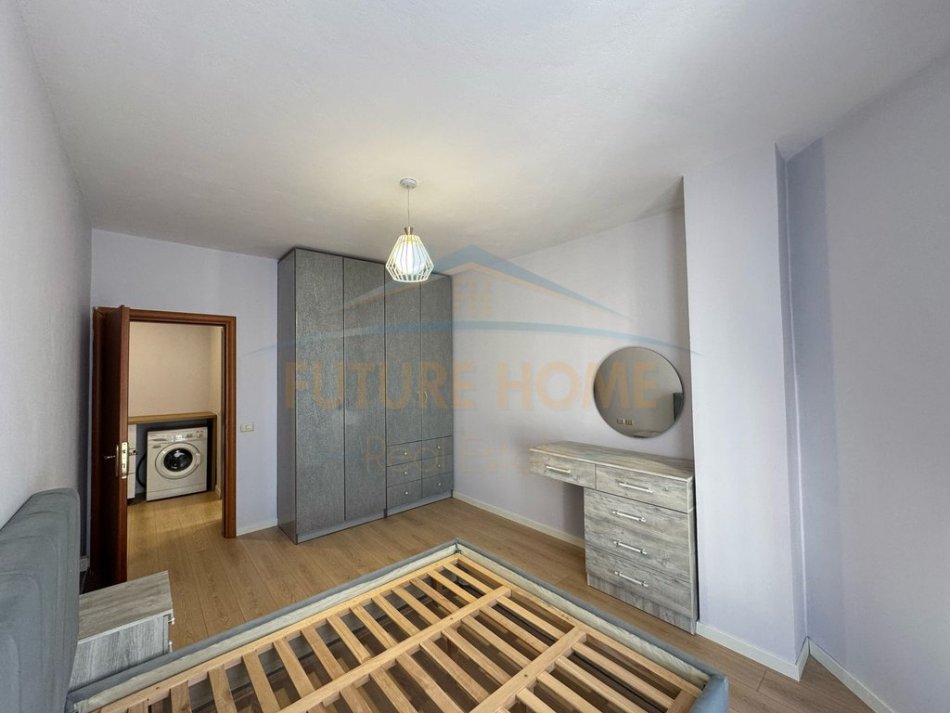Tirane, shitet apartament 2+1 Kati 7, 99 m² 135.000 € (prane pasticeri Nela 6, Yzberisht)