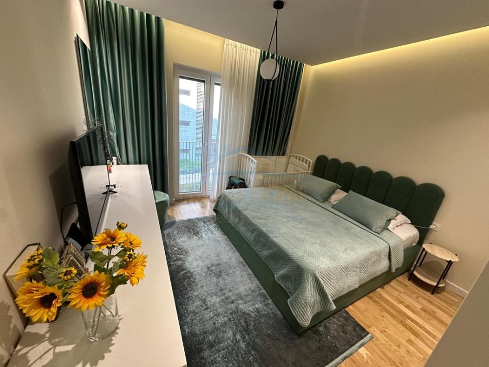 Tirane, shitet 2+1 Kati 0, 82 m² 249.000 € (Liqeni i That)