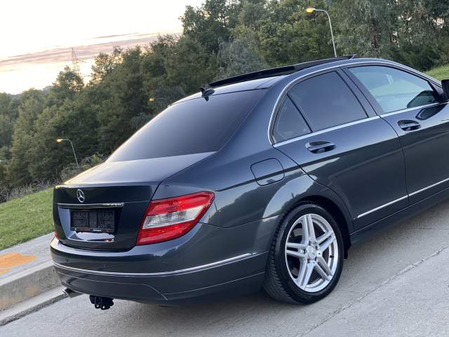 Tirane, shes makine Mercedes-Benz Avantgarde c klas 220 cdi Viti 2008,