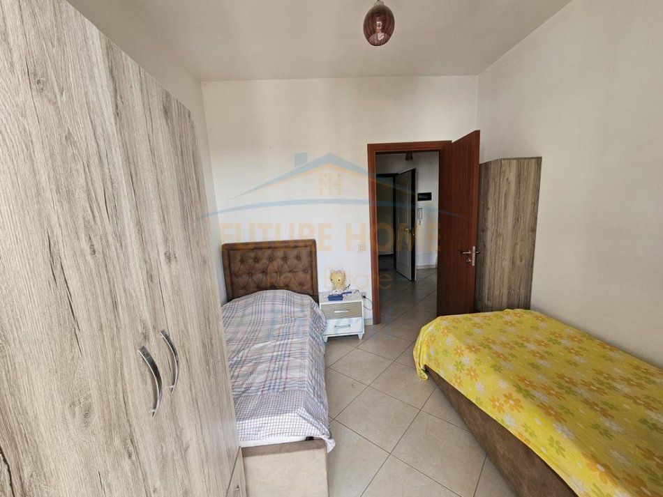 shitet apartament 2+1 Kati 8, 80 m² 125.000 € (Unaza e Re)