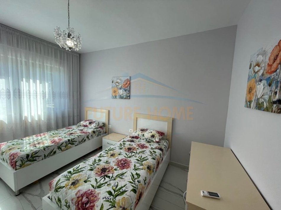 Tirane, jepet me qera apartament 2+1 Kati 6, 98 m² 850 € (Fusha e Aviacionit)