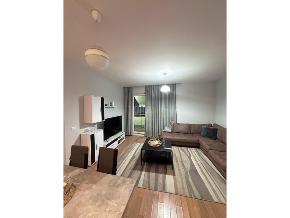 Tirane, shitet apartament 2+1 Kati 9, 74 m² 140.000 € (Rruga 3 Deshmoret)